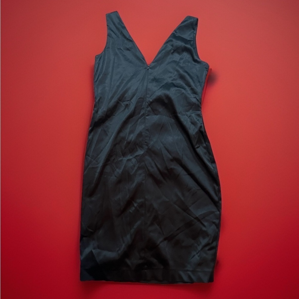Luxury Sexy Size 16 Black Le chateau satin dress Plus - Picture 3 of 4